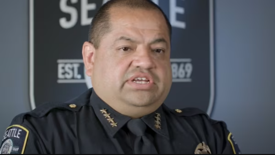 Photo: Auburn Police Officer Jeff Nelson....